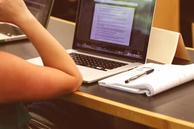 چگونه نمرات ریاضی بر نتایج مهاجرت تأثیر می‌گذارند [ایالات متحده، بریتانیا، کانادا، استرالیا، هلند] (۲۰۲۵)